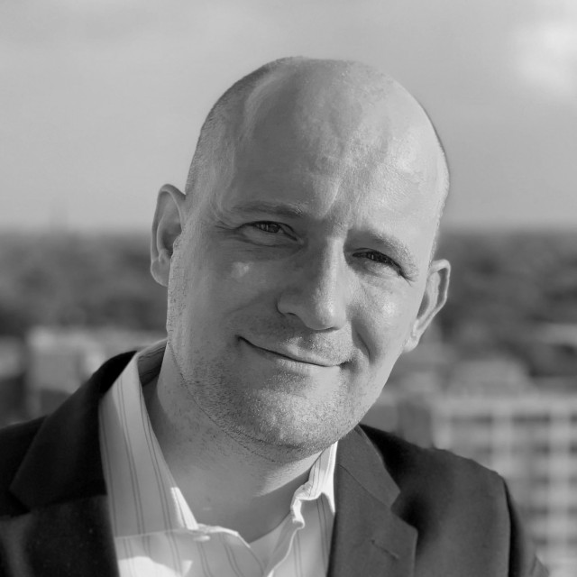Jens Koch headshot