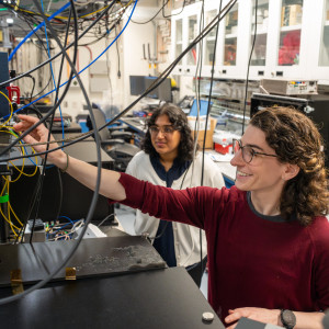 Graduate student Swathi Chandrika (left) and postdoctoral scholar Leah Weiss (front right) are part of UChicago PME’s Awschalom Lab group, which focuses on Spintronics, solid-state, and molecular quantum information science for computing, sensing, and communication. 